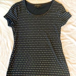 Banana Republic black minimalist, printed, short-sleeved top